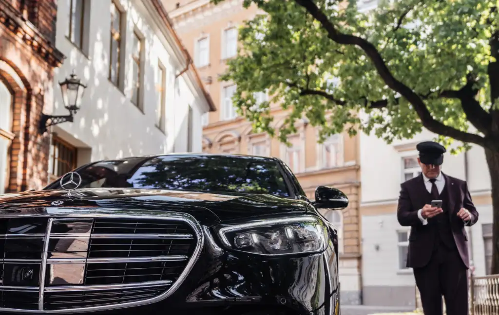 Chauffeur Service in Illinois